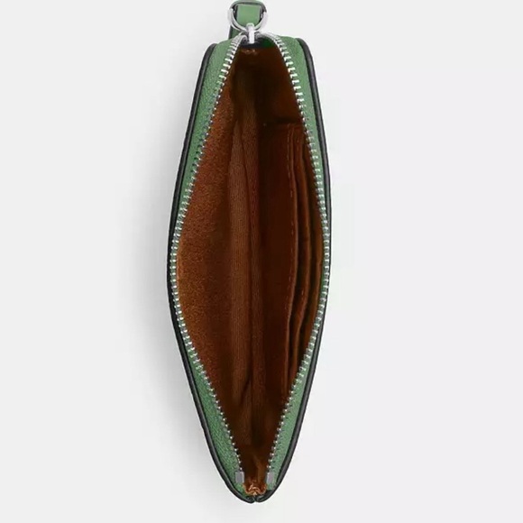 Coach corner zip wristlet in Soft Green with Silver Accent NWT - Picture 2 of 5